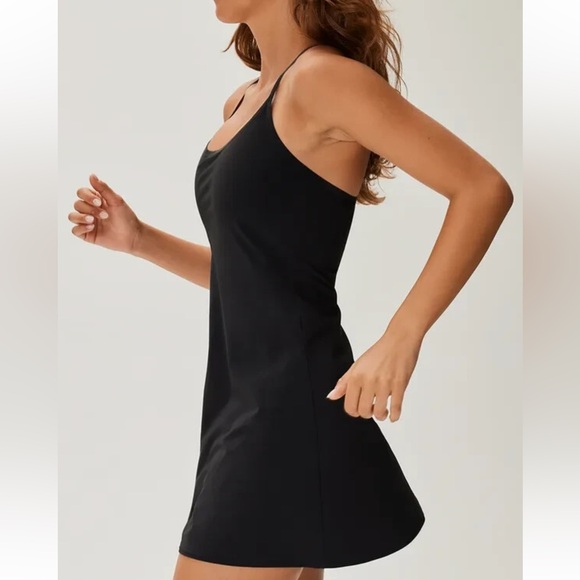 Outdoor Voices Black Spaghetti Strap Top - Picture 3 of 9